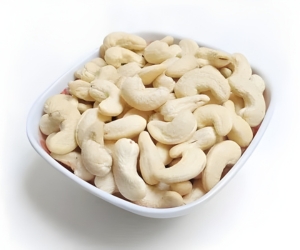 W320 Cashew Nuts